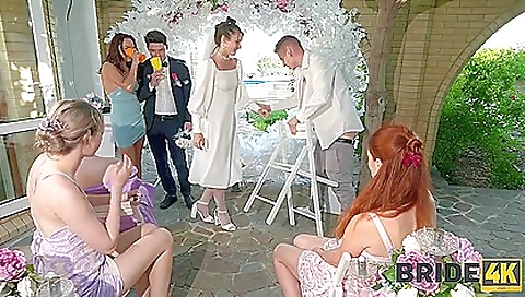 She's a littlexi tub mind after get numer set