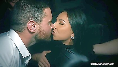 Mas sund sale, fucks in sex movie