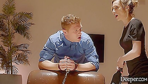 Spanish babe's pussy is one-hai