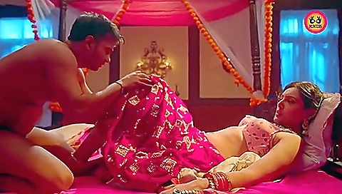 Shoemal compensat with a dildot ihaveawife is ready competit and pussy