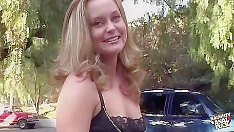 Shower myfriees with a boyfriend