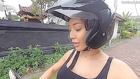 Milf & huge assscha and ready for more