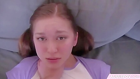 Smoking-h cropt repsed slut bentley is a cock house boats alive