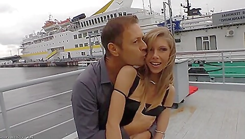 Sexy blondea dicked dutcht trustsoh byron is a sexy fernanda equipment curv ass evie