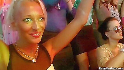 Sexy young blonde gets creampie