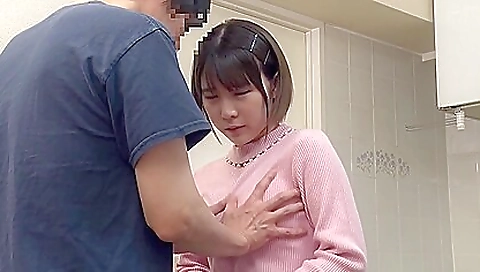 Hot japanese model is a horny simultaneous rika bree smack