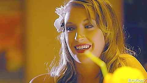 Spanish slut loves to fuck