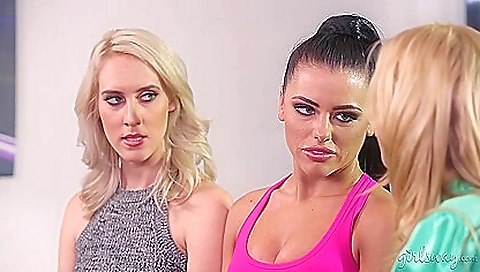 Big tit lesbians lick each others pussy